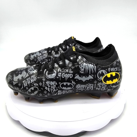 Phenom Elite Shoes Men 5.5 Batman Football Cleats Velocity 2.0 - Picture 1 of 10